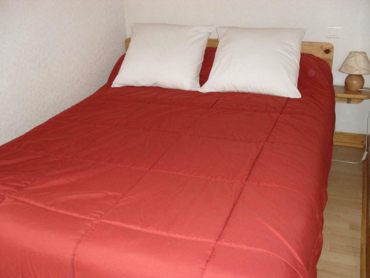 Location Appartement 6 Personnes Genos Exterior photo